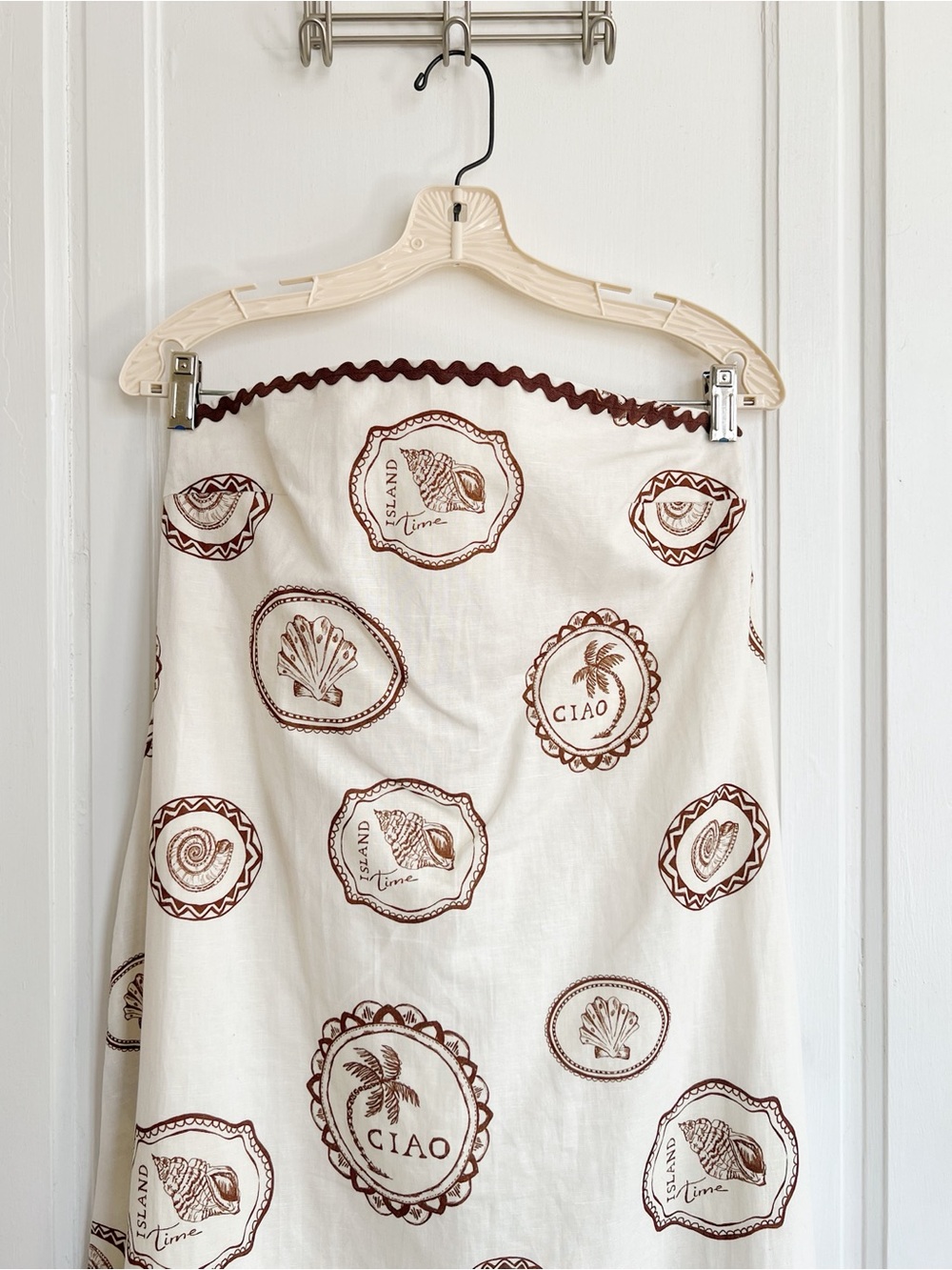 Kivari • Anthropologie Ciao Strapless Maxi Dress white linen print rickrack - Picture 5 of 15